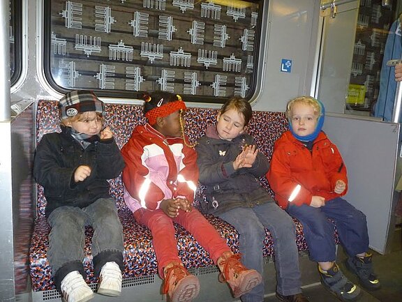 Strassenbahn_06_.jpg  